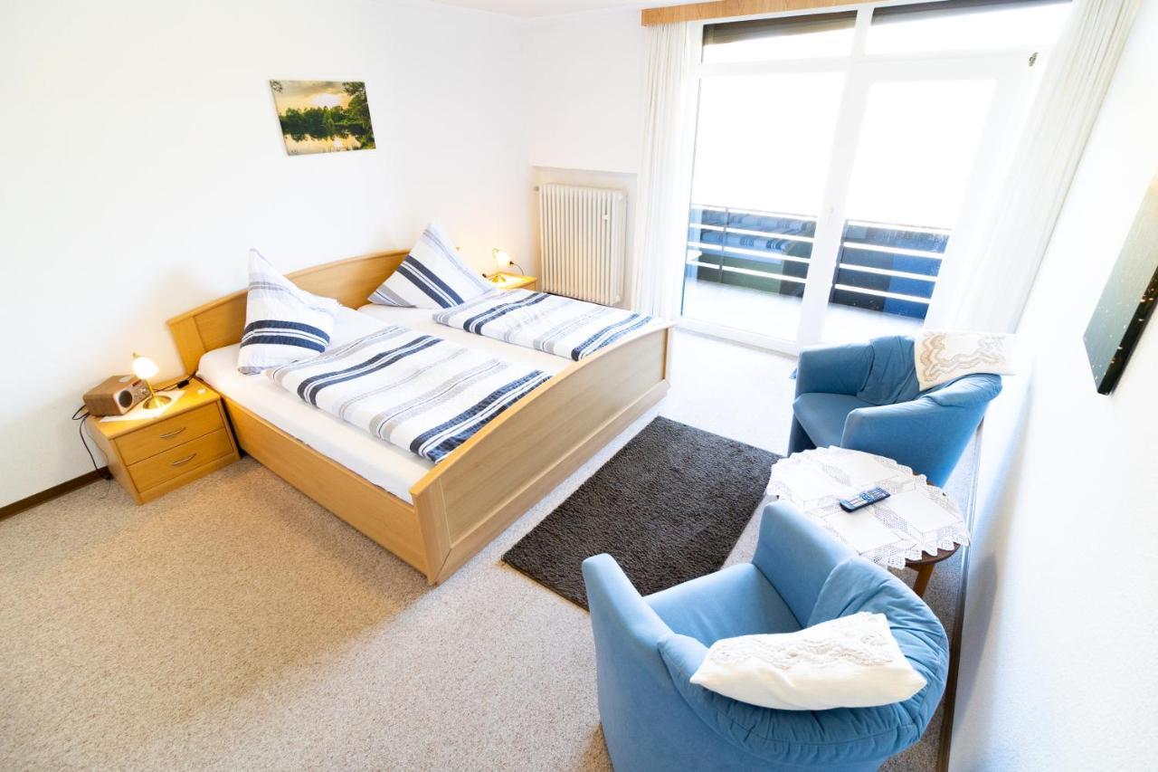 Suderburg Pension Am Hardausee מראה חיצוני תמונה
