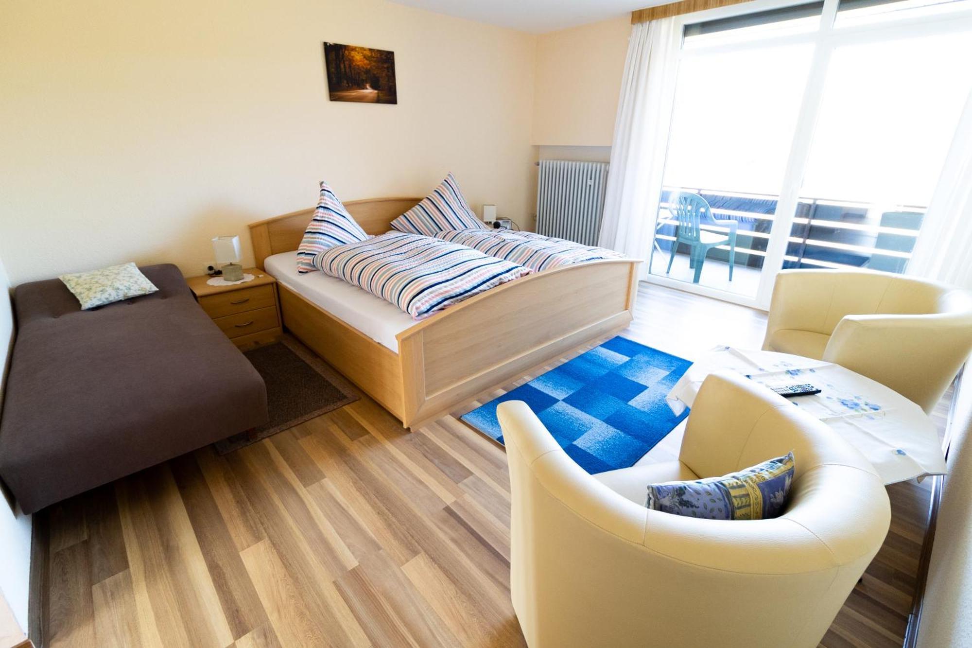 Suderburg Pension Am Hardausee מראה חיצוני תמונה
