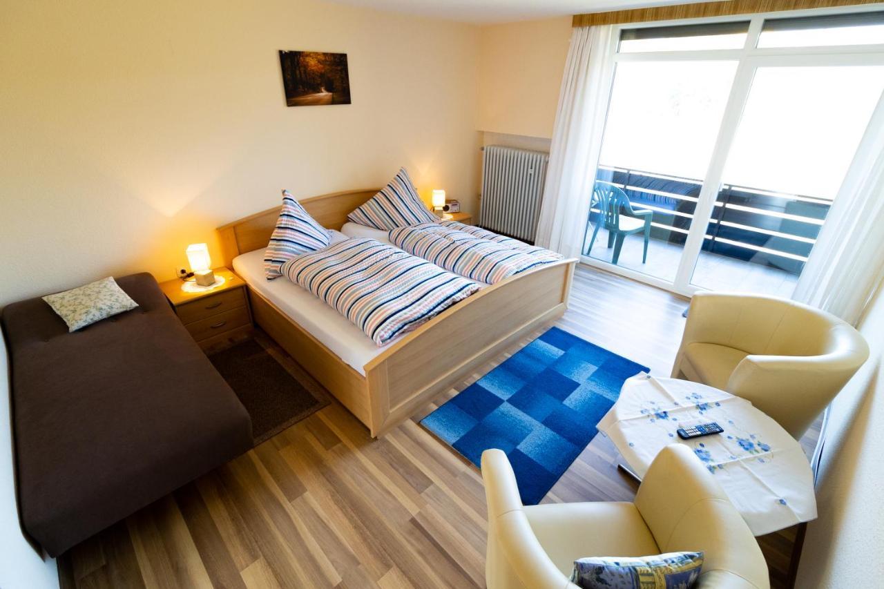 Suderburg Pension Am Hardausee מראה חיצוני תמונה